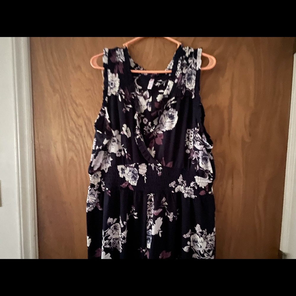 Romper - Picture 3 of 5